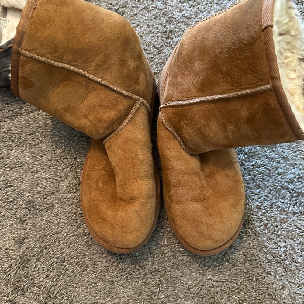 Ugg Classic short boot